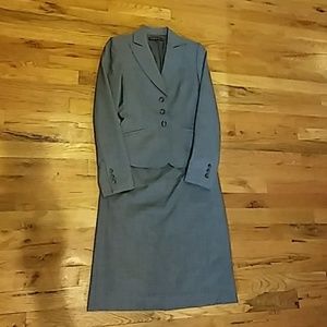 Antonion Melani Skirt Blazer Set Gray